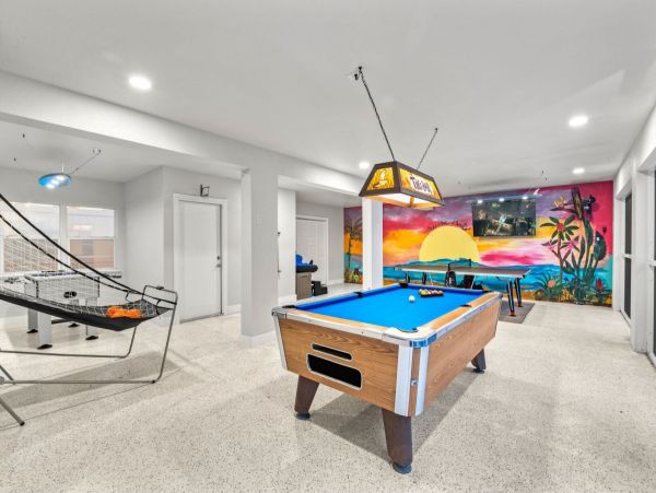 Your Idyllic Siesta Key Retreat Short Walk to Beach