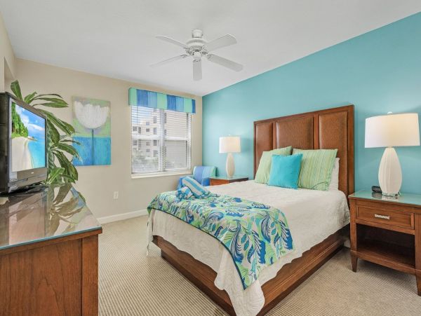 Gulf Front Three Bedroom Vacation Condo in Fort Myers Beach