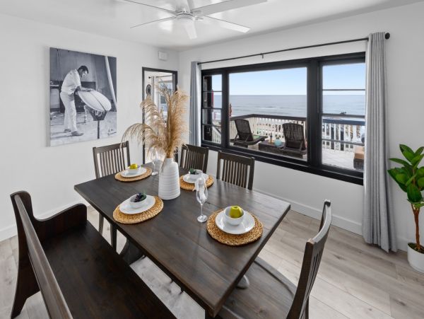 Beachfront Three Bedroom Duplex in Oceanside