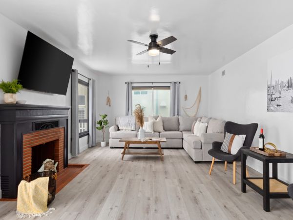 Beachfront Three Bedroom Duplex in Oceanside