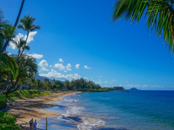 Oceanfront Vacation Condo Three Bedrooms & Ocean Views