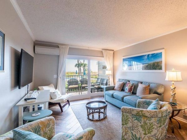 Hilton Head Two Bedroom Vacation Rental Steps to the Beach