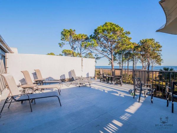 Luxury Beachfront Villa 3 Bedroom