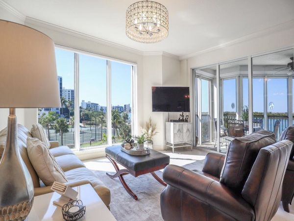 Unforgettable Fort Myers Vacation Condo with Bay Views