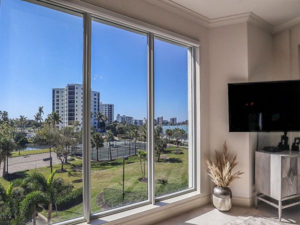 Unforgettable Fort Myers Vacation Condo with Bay Views