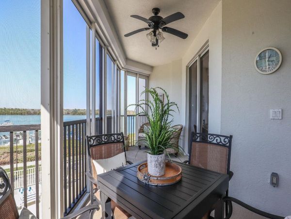 Unforgettable Fort Myers Vacation Condo with Bay Views
