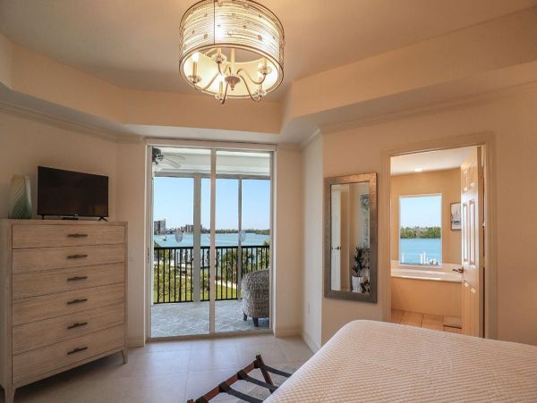 Unforgettable Fort Myers Vacation Condo with Bay Views
