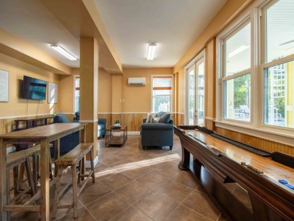 Five Bedroom Vacation Rental Stroll to the Beach in Captiva Island NEW ARRIVAL
