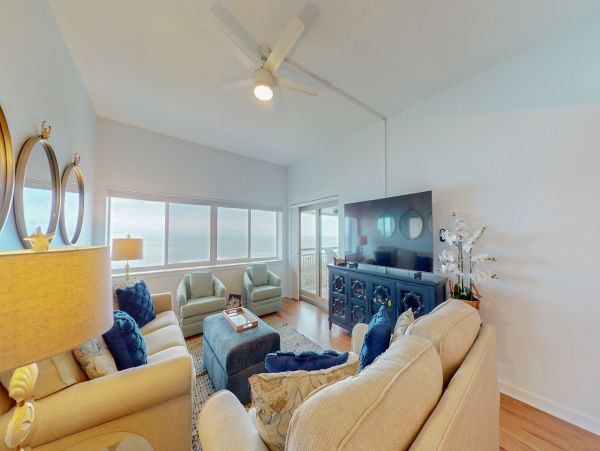 Beachfront Two Bedroom Vacation Rental in Hilton Head