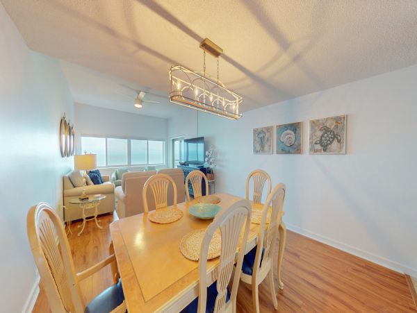 Beachfront Two Bedroom Vacation Rental in Hilton Head