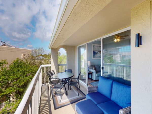 Hilton Head Vacation Condo with 2 Bedrooms & Ocean Views