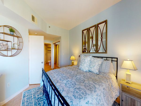 Hilton Head Vacation Condo with 2 Bedrooms & Ocean Views