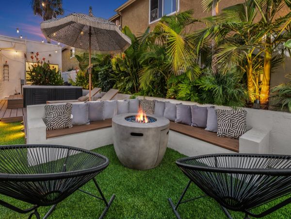 Comfort and Convenience Awaits in this San Diego Rental