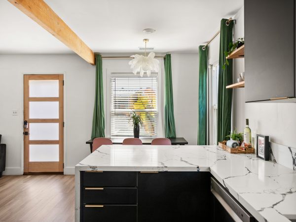Comfort and Convenience Awaits in this San Diego Rental