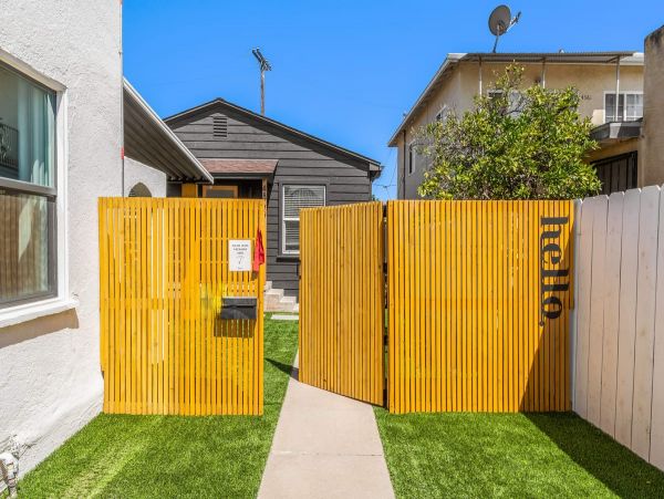 Comfort and Convenience Awaits in this San Diego Rental
