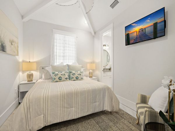Anna Maria Island Vacation Rental with Stunning Bay Views