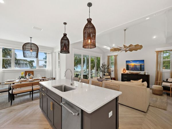 Anna Maria Island Vacation Rental with Stunning Bay Views