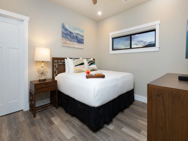 Elegant Vacation Rental with 4 Bedrooms, Private Pool & Spa