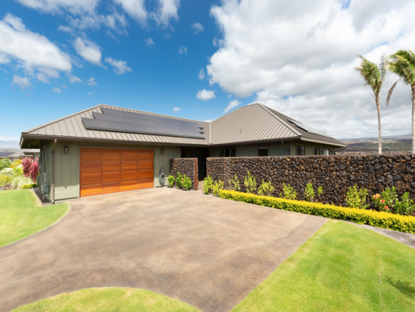 Elegant Vacation Rental with 4 Bedrooms, Private Pool & Spa