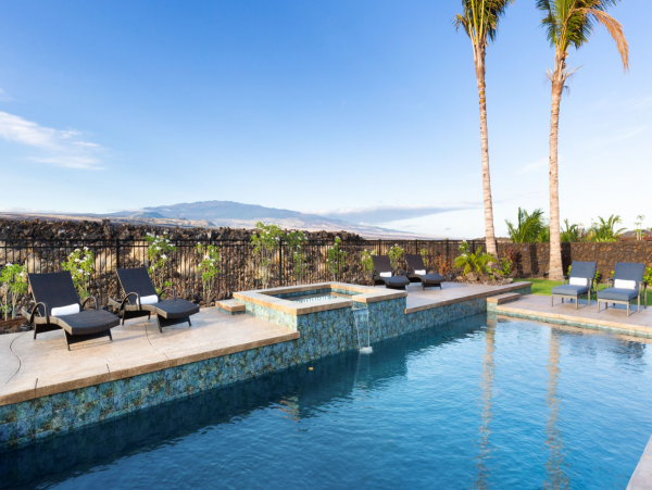 Elegant Vacation Rental with 4 Bedrooms, Private Pool & Spa
