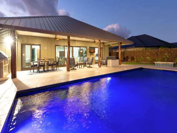 Elegant Vacation Rental with 4 Bedrooms, Private Pool & Spa