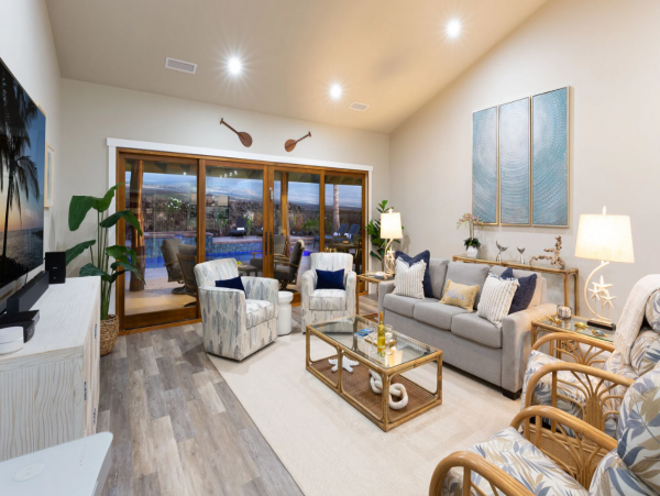 Elegant Vacation Rental with 4 Bedrooms, Private Pool & Spa
