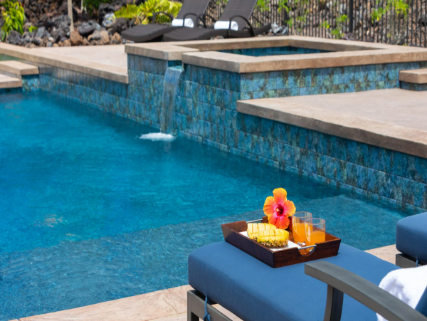 Elegant Vacation Rental with 4 Bedrooms, Private Pool & Spa