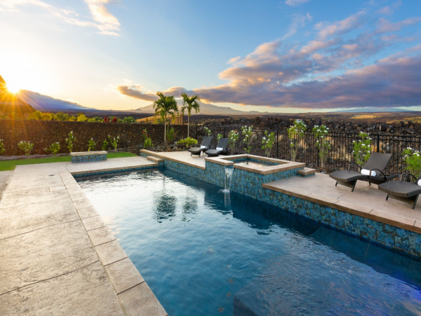 Elegant Vacation Rental with 4 Bedrooms, Private Pool & Spa