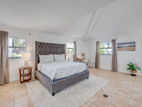 Lovely 3 Bedroom Vacation Rental Steps from the Beach