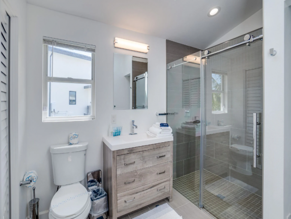 Lovely 3 Bedroom Vacation Rental Steps from the Beach