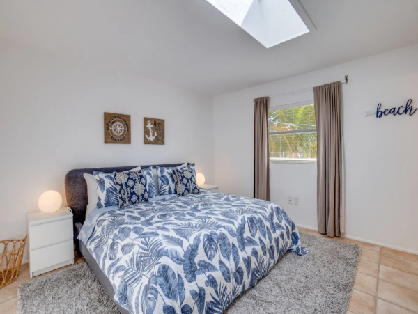 Lovely 3 Bedroom Vacation Rental Steps from the Beach
