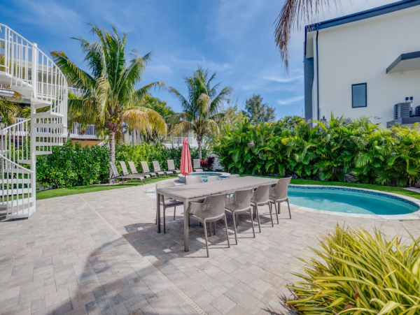 Lovely 3 Bedroom Vacation Rental Steps from the Beach