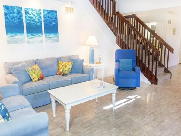 Charming Sanibel Island Vacation Rental Steps from Beach