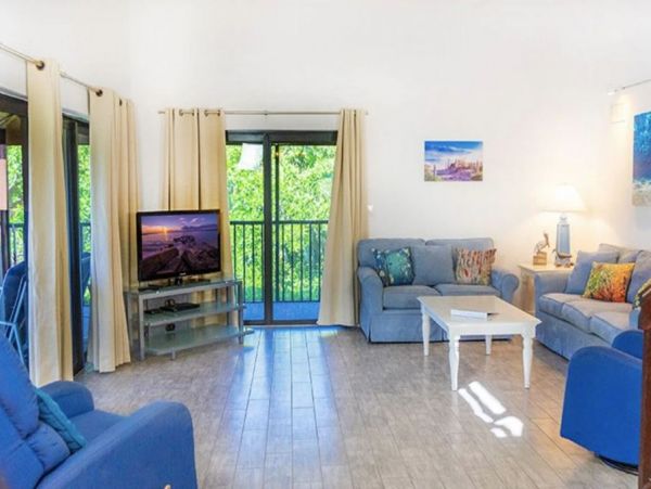 Charming Sanibel Island Vacation Rental Steps from Beach