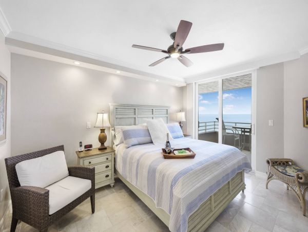 Luxury Beachfront Condo 2 Bedroom