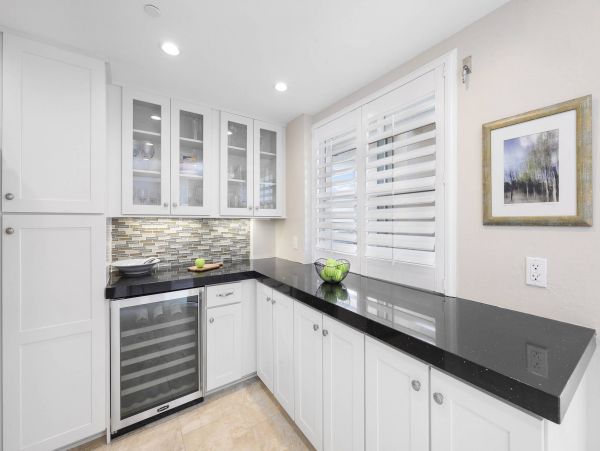 Luxury Beachfront Condo 2 Bedroom