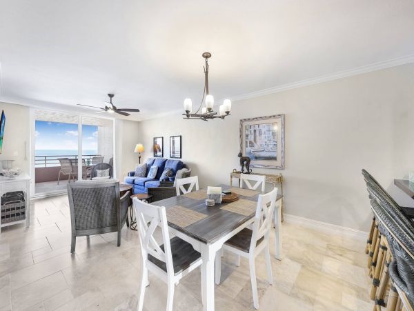 Luxury Beachfront Condo 2 Bedroom