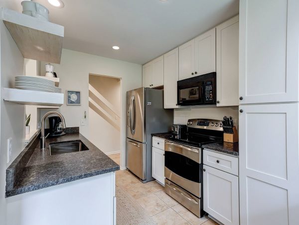 Cozy Vacation Rental with 3 Bedrooms & Great Amenities