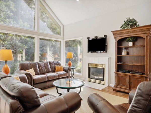 Charming Vacation Rental with Great Amenities in Hilton Head