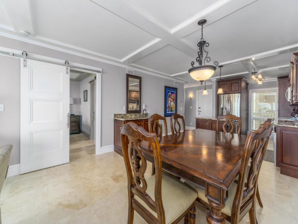 Oceanfront Vacation Condo on the 4th Floor