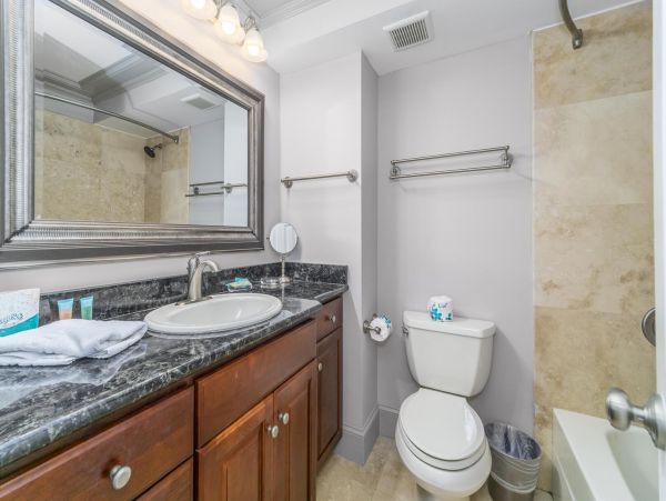 Oceanfront Vacation Condo on the 4th Floor