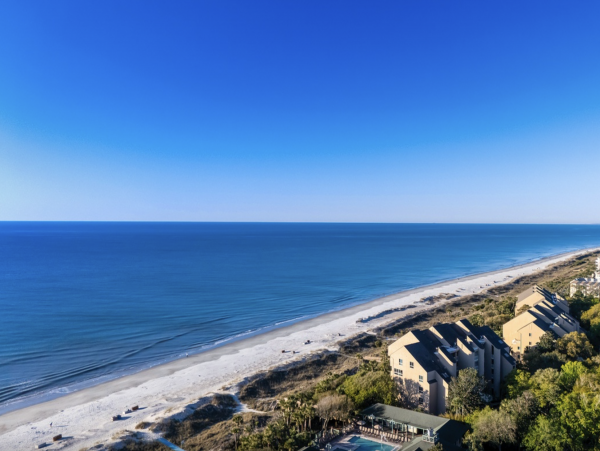 Picturesque Oceanfront Two Bedroom Condo Sleeps 8 Guests
