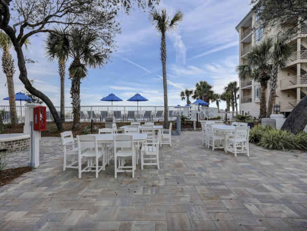 Picturesque Oceanfront Two Bedroom Condo Sleeps 8 Guests