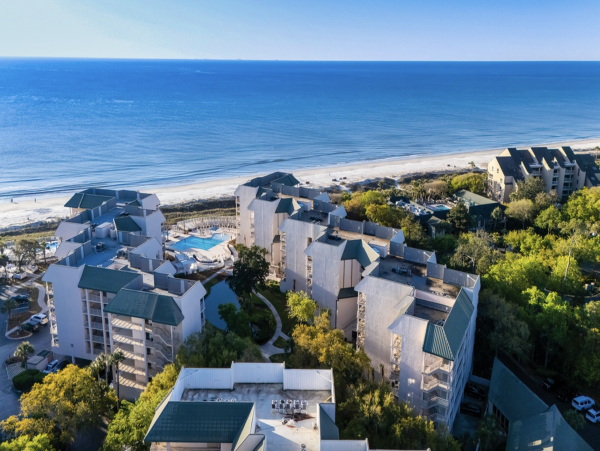 Picturesque Oceanfront Two Bedroom Condo Sleeps 8 Guests