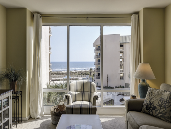 Picturesque Oceanfront Two Bedroom Condo Sleeps 8 Guests