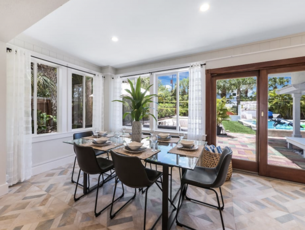 Private Outdoor Oasis Like Your Own Private Resort