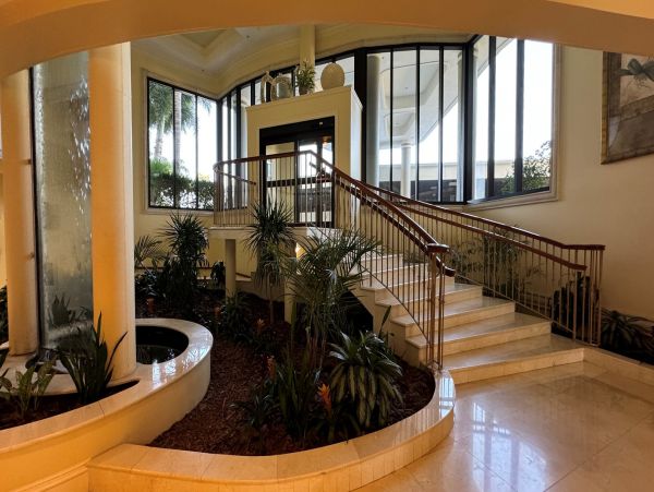Marco Island Vacation Condo with 2 Bedroom & Balcony