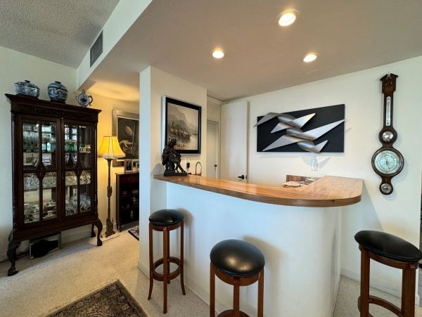 Marco Island Vacation Condo with 2 Bedroom & Balcony