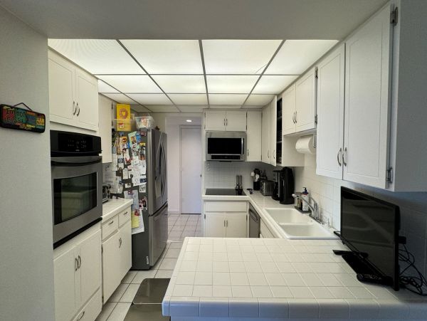 Marco Island Vacation Condo with 2 Bedroom & Balcony