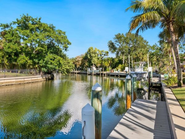 Luxurious Siesta Key Vacation Rental with Private Pool & Spa